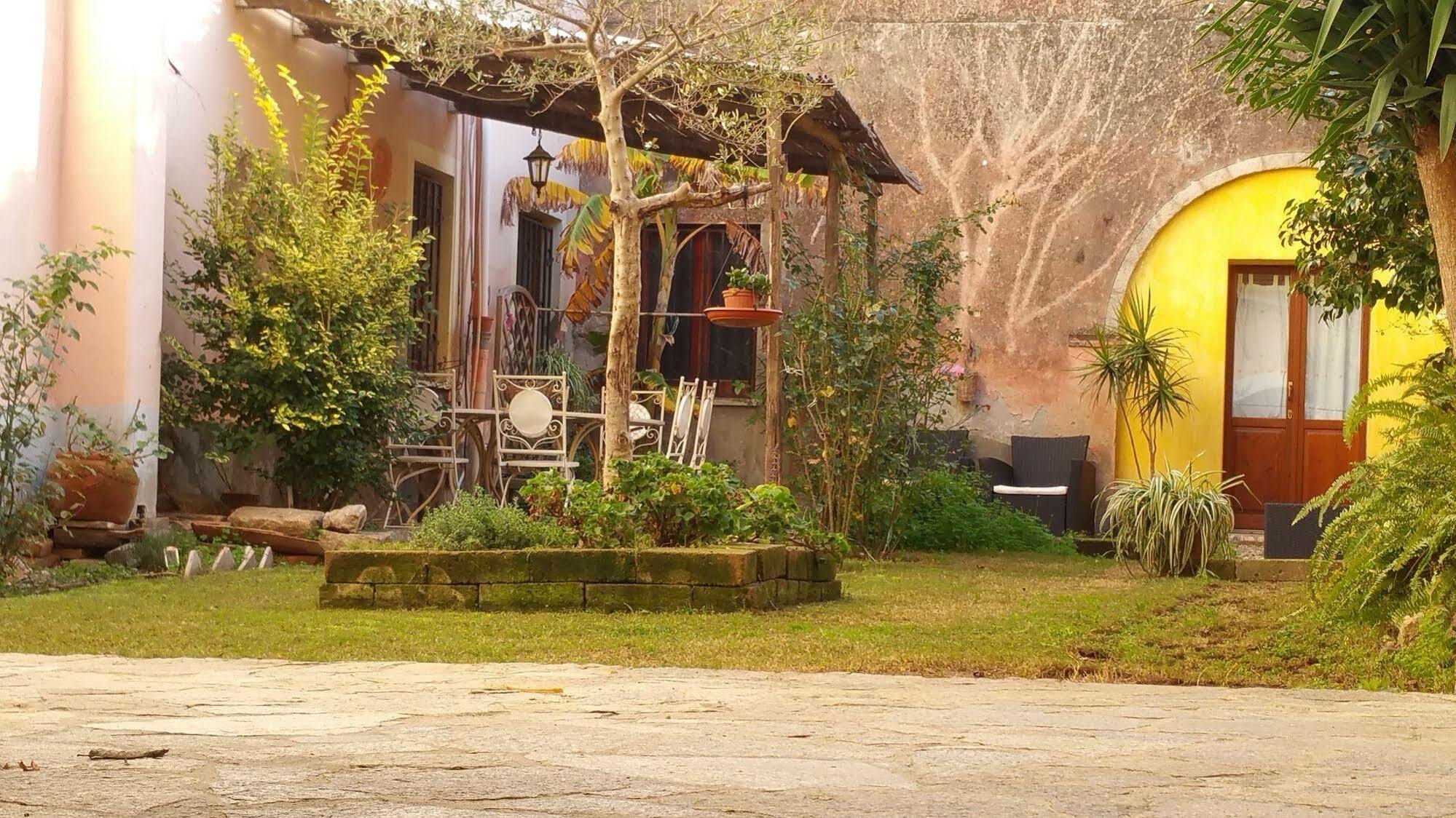 Casa Camboni-Dimora Storica Bed & Breakfast San Vito  Esterno foto