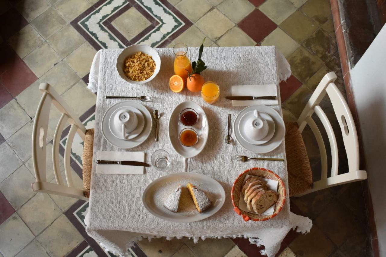 Casa Camboni-Dimora Storica Bed & Breakfast San Vito  Esterno foto